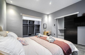 L apartment